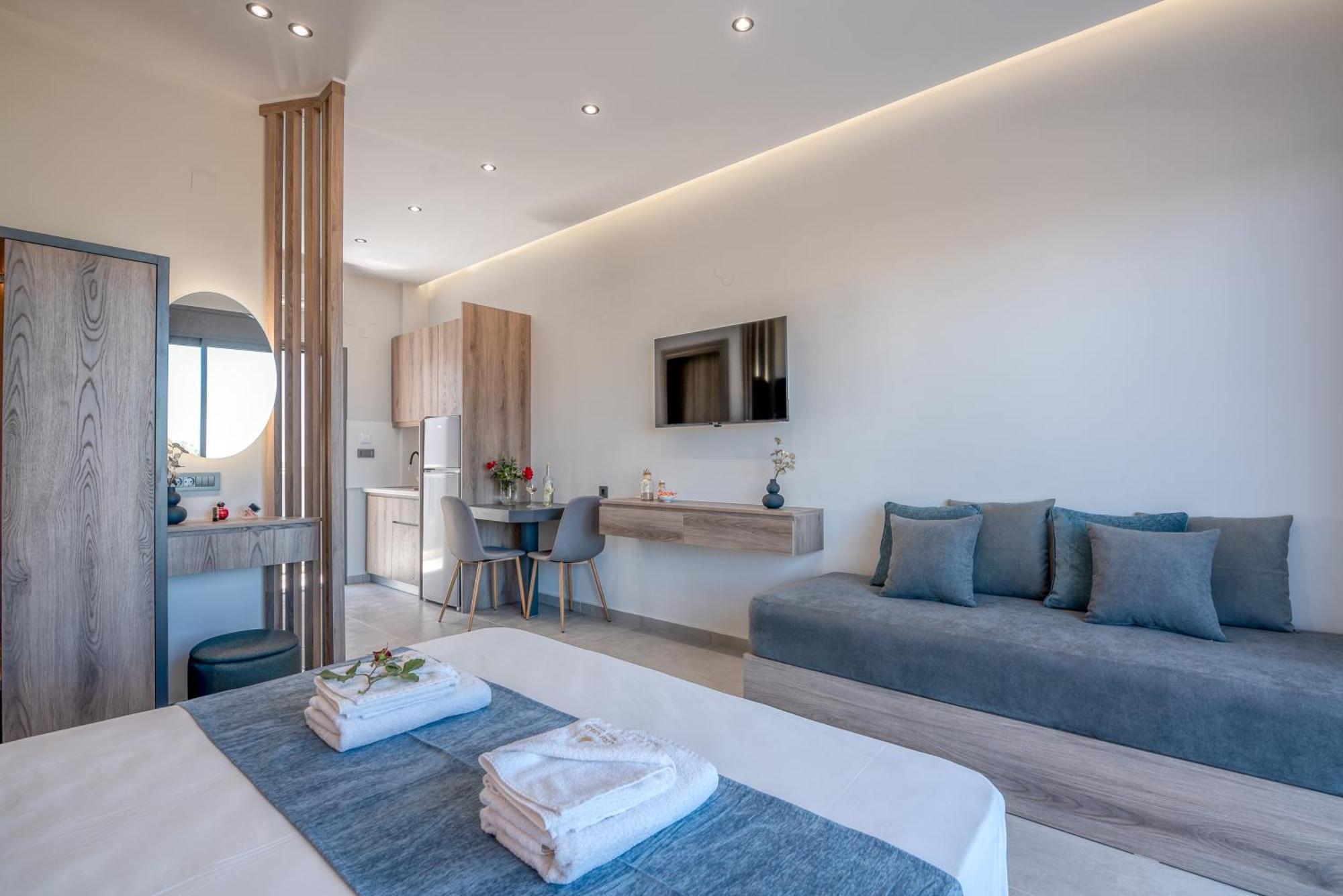 Litinakis Studios Sea View & Litinakis Studios Garden View 700 Meters Away Agia Marina  Bagian luar foto