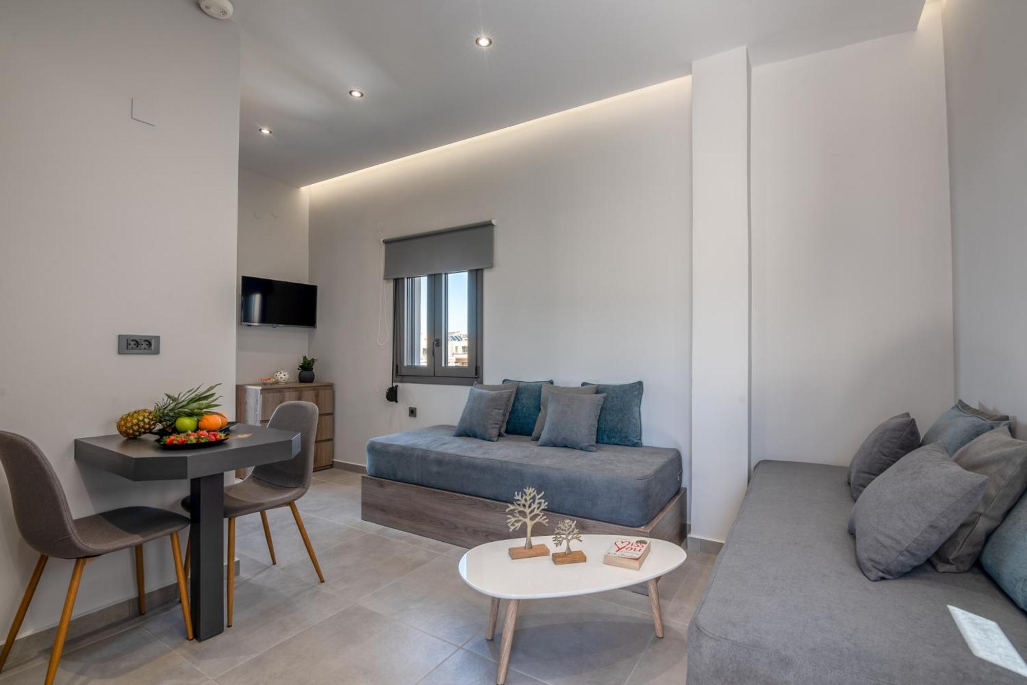 Litinakis Studios Sea View & Litinakis Studios Garden View 700 Meters Away Agia Marina  Bagian luar foto